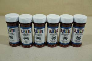 lot 253 image: 6 Bad Byrons Jubilee Seafood Seasonings