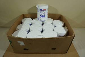 lot 296 image: 12 Oxivir TB Wipes