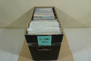 lot 299 image: Box of Comics -Marvel, DC, Vertigo