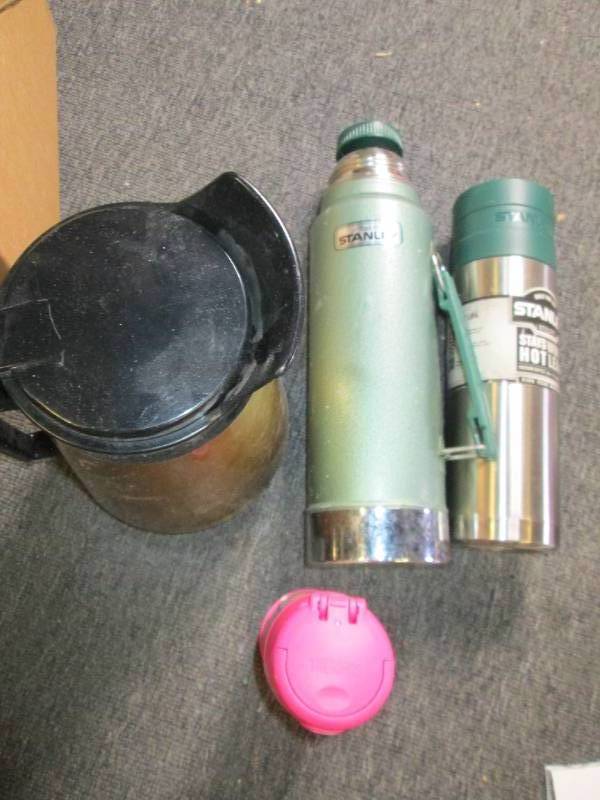 lot 137 image: 2 new thermoses ,1 new carffee , an...