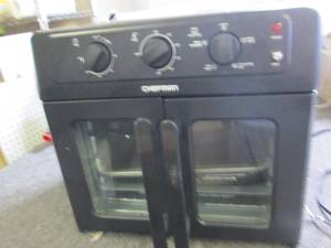 lot 34 image: Chefman26-Qt. French Door Air Frye...