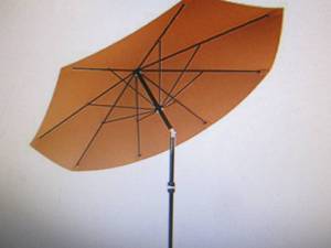 lot 35 image: Pure Garden 9 Aluminum Patio Umbre...
