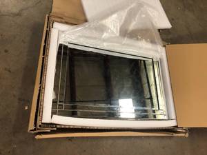 lot 7 image: StyleWell Medium Rectangle Beveled Glass Classic Mirror (36 in. H x 24 in. W)   Customer Returns See Pictures