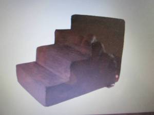 lot 19 image: PetMaker Portable Foam Pet Stairs o...