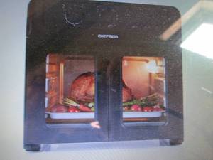 lot 30 image: Chefman 26-Qt. French Door Air Frye...