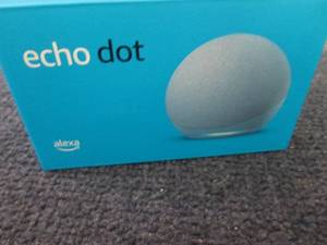 lot 3 image: Amazon Echo Dot 4th Generation Smar...