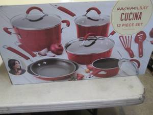 lot 86 image: Rachael Ray Cucina 12-Pc. Nonstick ...