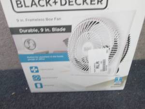 lot 94 image: BLACKDECKER 9 Frameless Tabletop ...