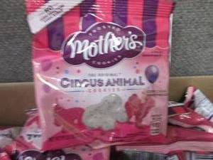 lot 111 image: 30 - 1 oz pks Mothers Circus Anima...