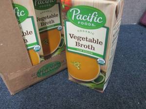 lot 122 image: 12- 32 oz pks Pacific Foods Low Sod...