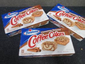 lot 158 image: 3- 11.6 oz Boxes Cinnamon Streusel ...