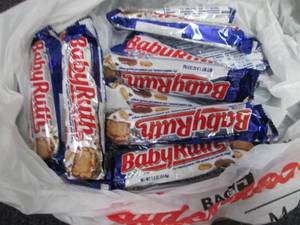 lot 183 image: 12 Baby Ruth Bars...