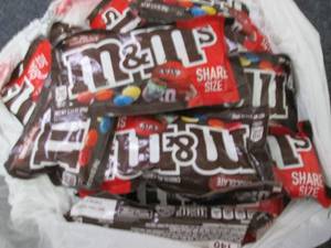 lot 191 image: 12- 3.14 oz Bags M&Ms...