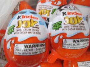 lot 204 image: 12 Kinder Joy...