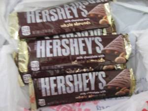 lot 206 image: 12 Hersheys ...