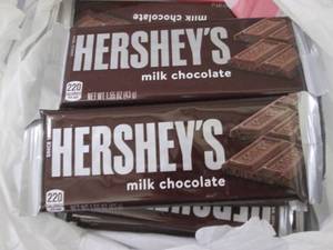 lot 208 image: 12 Hersheys ...