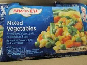 lot 230 image: Case of 12- 16 oz Bags Birds Eye C...