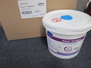lot 348 image: Case of 4 -160 ct Buckets Oxivir Tb...
