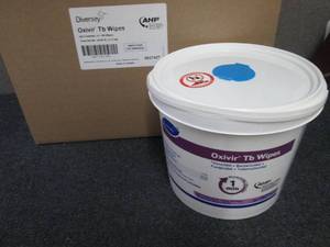 lot 349 image: Case of 4 -160 ct Buckets Oxivir Tb...