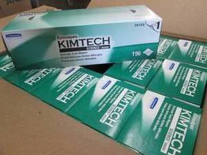 lot 413 image: Kimtech 34133 Kimwipes Delicate Tas...