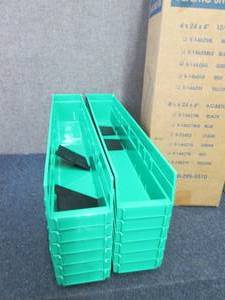 lot 425 image: Case of 12 Plastic Shelf Bins - 4 x...