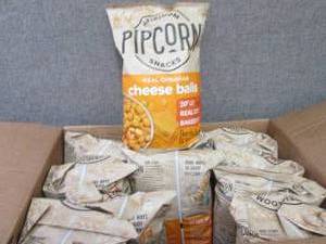 lot 473 image: 12- 4.5 oz Bags Heirloom Pipcorn Ch...