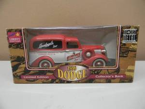 lot 5 image: LIBERTY CLASSICS LIMITED EDITION - LEINENKUGELS BEER 1936 DODGE DELIVERY BANK - NEW IN BOX - GREAT PIECE - SEE PICTURES