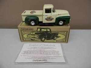 lot 11 image: ERTL COLLECTIBLES 125 SCALE DIE CAST - LEINENKUGELS 1956 FORD PICK-UP - NEW IN BOX - GREAT PIECE - SEE PICTURES