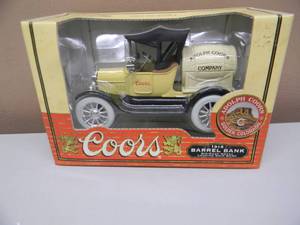 lot 14 image: ERTL COLLECTIBLES DIE CAST - COORS ADOLF COORS CO. 1918 BARREL DELIVERY BANK - NEW IN BOX - GREAT PIECE - SEE PICTURES