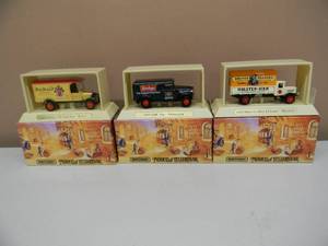 lot 34 image: MATCHBOX GREAT BEERS OF THE WORLD SERIES - SET OF 3 - NEW IN BOX - NICE - GREAT SET - SEE PICTURES