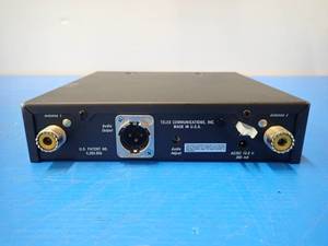 lot 7 image: Telex&nbspFMR-70 VHF Professional Wireless Microphone Receiver  no cables