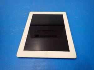 lot 22 image: Apple&nbspiPad 4th Gen A1460  16GB of storage  Wifi only  includes charging cable