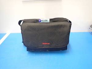 lot 43 image: ViewSonic&nbspPG700WU Projector  3500 ANSI Lumens  includes travel bag, remote and power  display cables