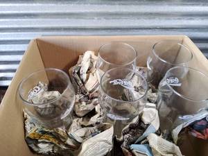 lot 71 image: 6 coke glasses