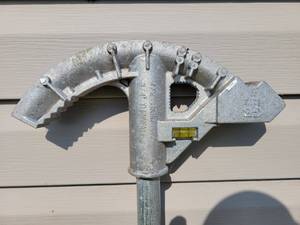 lot 83 image: Ridgid 12 Conduit Bender