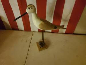 lot 186 image: Handmade and painted shore bird