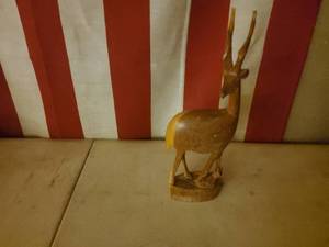 lot 197 image: Hand craved Gazelle, wood