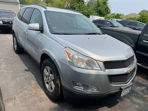 2010 Chevrolet Traverse LT FWD