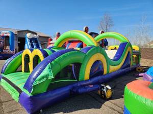37 Ft Monster Obstacle