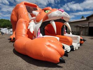 22Ft Sabre Tooth Tiger Slide