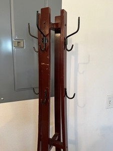 lot 2 image: Coat Rack