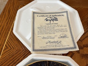 lot 86 image: 2 collectable Terry Redlin plates and hangers