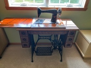 lot 54 image: Vintage sewing machine