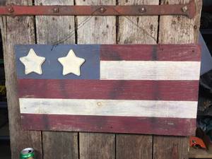 lot 51 image: Weathered Patriotic Flag Painted Board