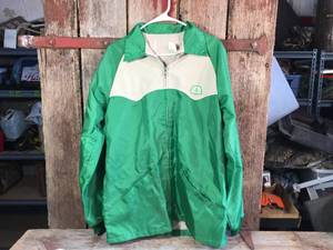 lot 61 image: Vintage Pioneer Seed Med-Tall Windbreaker Jacket