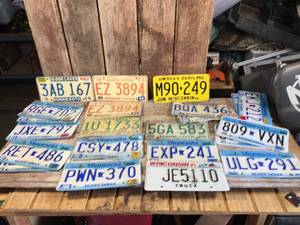 lot 64 image: Group Vintage Mostly Minnesota License Plates
