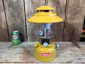 lot 74 image: Vintage 1974 Coleman 228H Gold Lantern - Nice