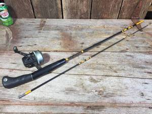 lot 93 image: Vintage Johnson Crappie-spin 730 RodReel Combo