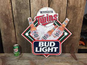 lot 99 image: Minnesota Twins Bud Light Metal Beer Sign