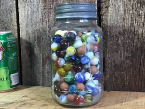 lot 122 image: Vintage Jar of Old Marbles
